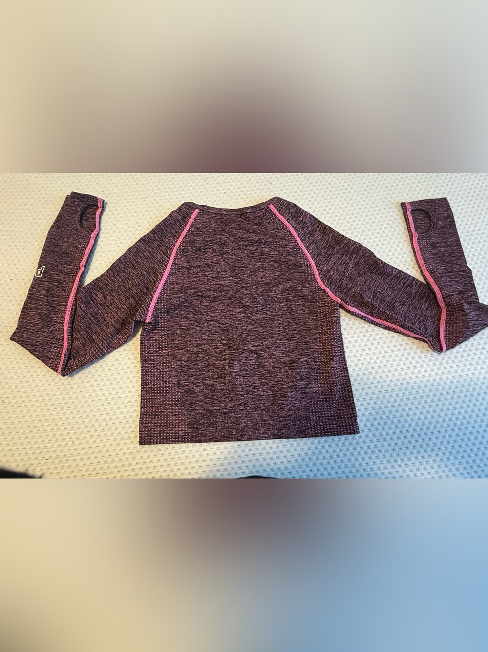 PINK Victoria's Secret Purple Heather Seamless Top with Pink Stitching
